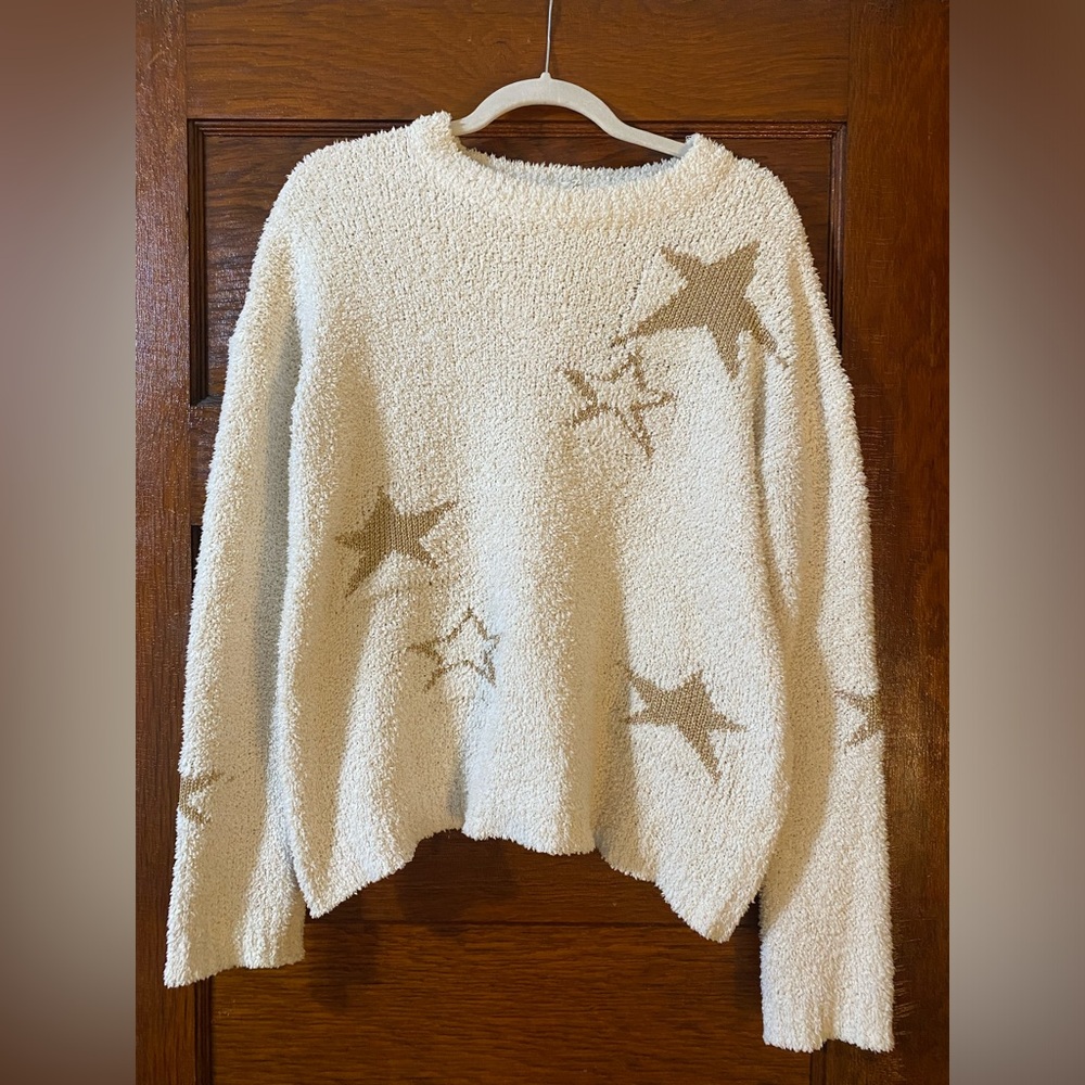 Cozy Sparkly Star Sweater ✨